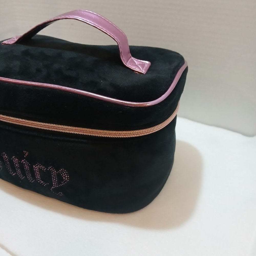 Juicy Couture Women's Cosmetics Train Case Black Velour with Pink rhinestones - Picture 3 of 7